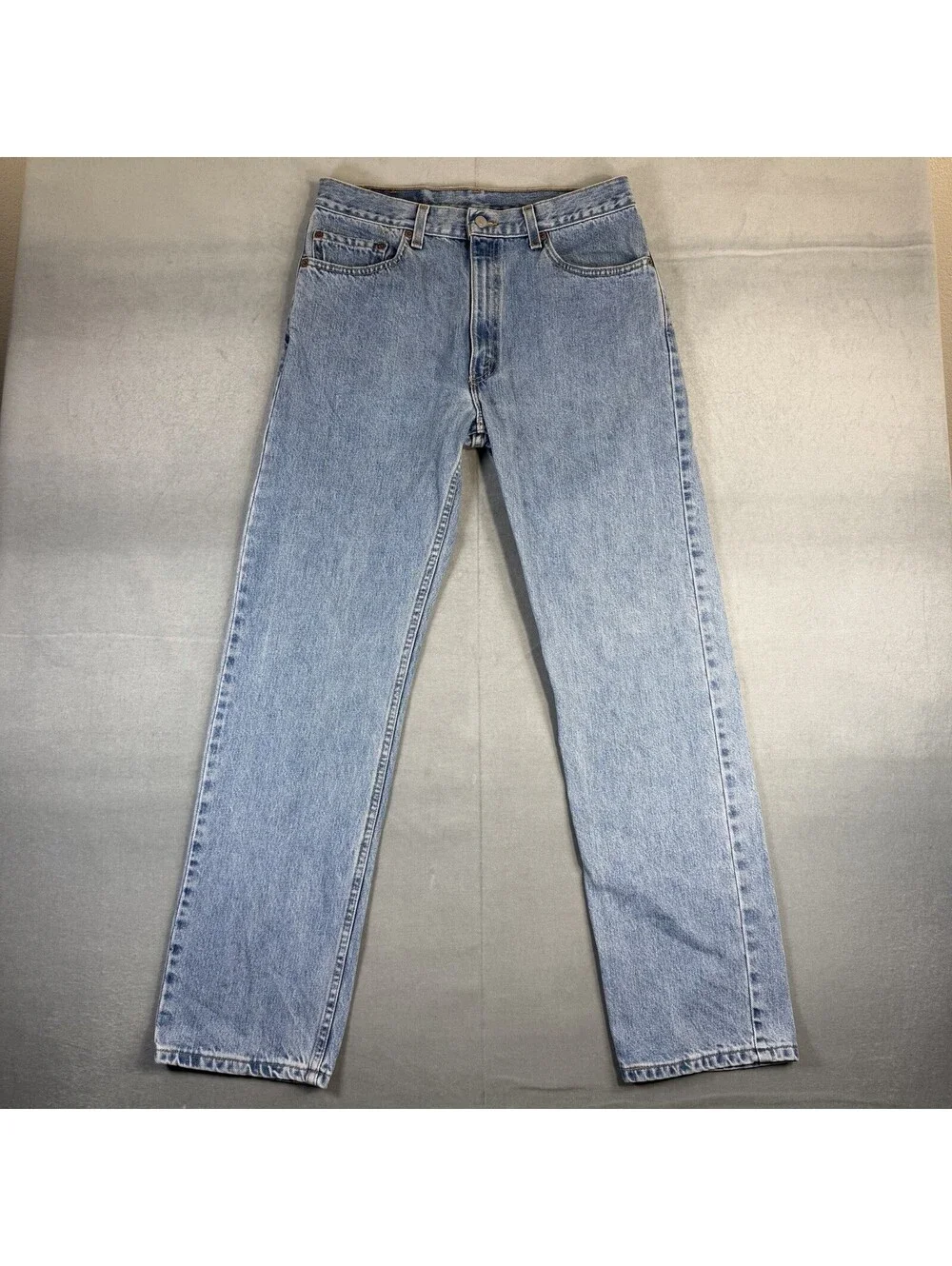 Vintage 90s Levi's 505 Jeans Mens 34x32 Blue Light Wash Regular Fit Straight USA